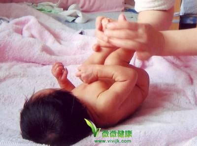 婴幼儿伤害超八成发生在与保姆独处时