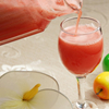 西瓜汁等三种食物可预防中暑