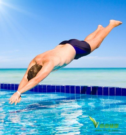 男人游泳有效防前列腺癌