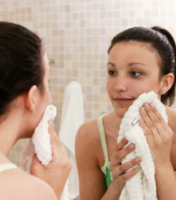 7成女人都会犯的洗脸错误方式