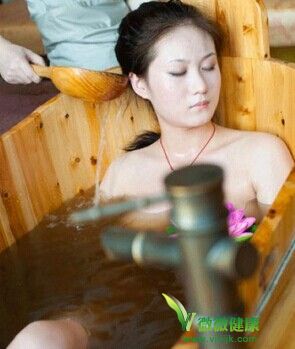 中药浴减肥法 刺激穴位燃烧脂肪
