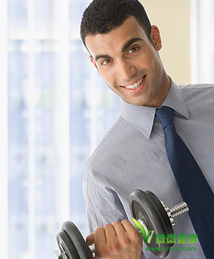 哪些运动可让男士拥有健美胸肌？