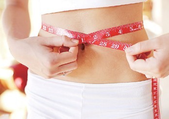 怎么减肚子？最有效的4组腹部减肥动作